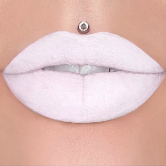 Jeffree Star Cosmetics GODS GIFT Velvet Trap Lipstick - Picture 1 of 2